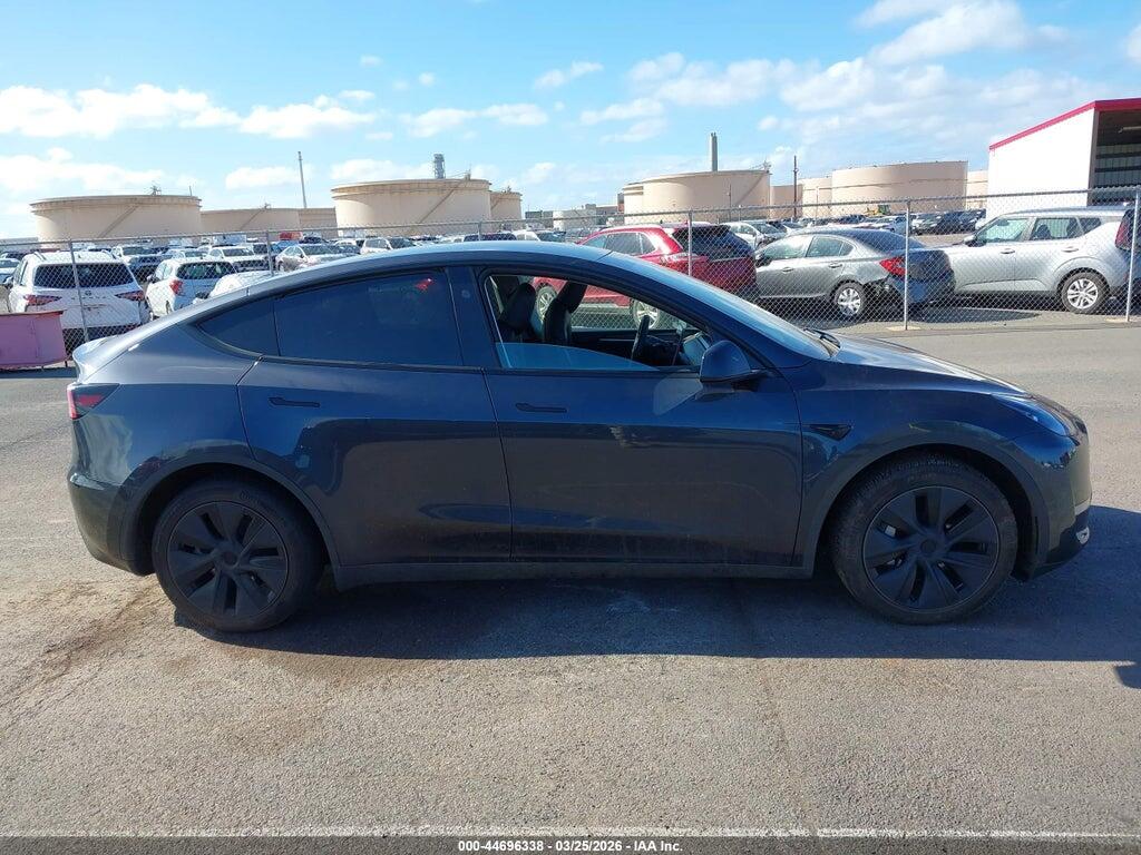 7SAYGDED5RF208894 2024 TESLA MODEL Y photo no. 12