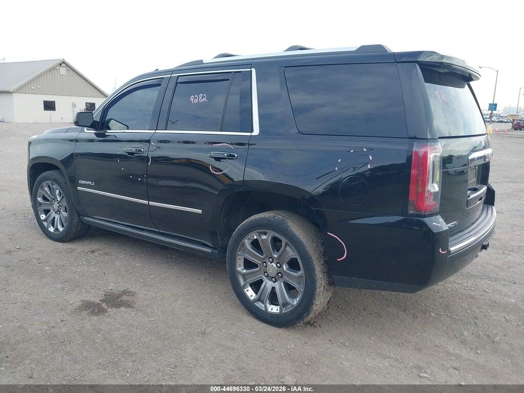 1GKS2CKJ8HR358937 2017 GMC YUKON photo no. 3
