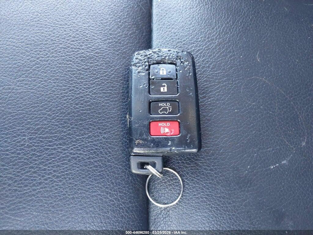 JTMDJREVXGD039964 2016 TOYOTA RAV4 HYBRID photo no. 11