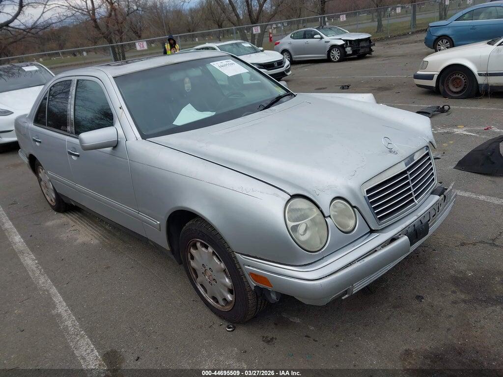 WDBJF65H0XA843087 1999 MERCEDES-BENZ E 320 photo no. 1