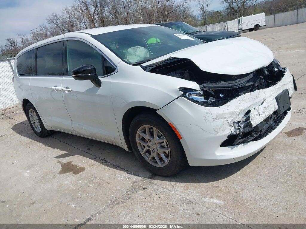 2C4RC1CG8SR611173 2025 CHRYSLER VOYAGER photo no. 1