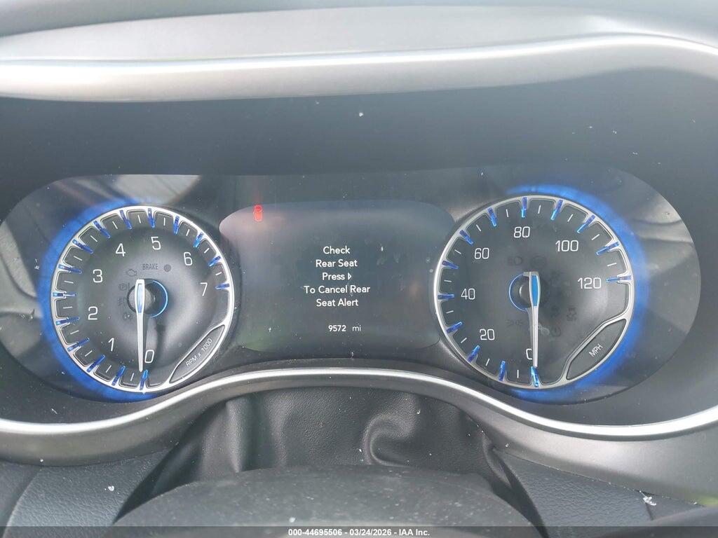 2C4RC1CG8SR611173 2025 CHRYSLER VOYAGER photo no. 7