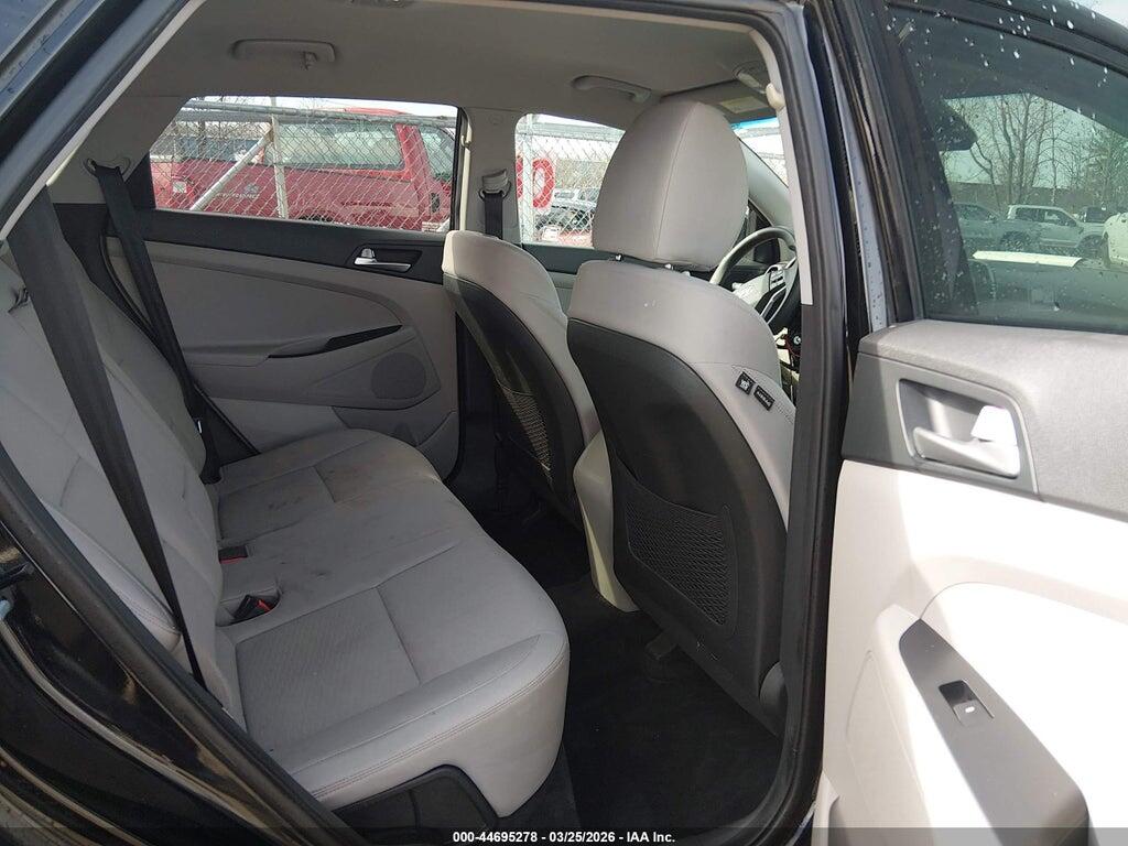 KM8J2CA47KU935167 2019 HYUNDAI TUCSON photo no. 8