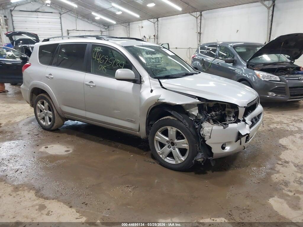 JTMBD32V386076411 2008 TOYOTA RAV4 photo no. 1