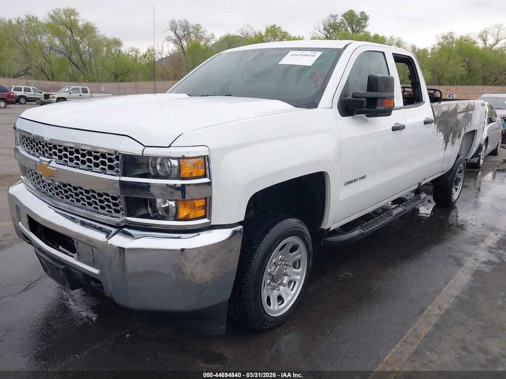 2GC2KREG5K1192830 2019 CHEVROLET SILVERADO 2500HD photo no. 2