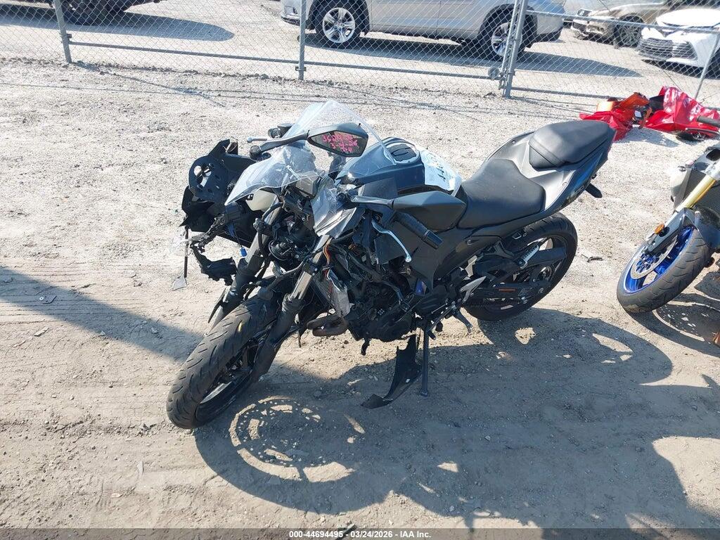 ML5EXGJ17SDA64921 2025 KAWASAKI EX500 photo no. 2