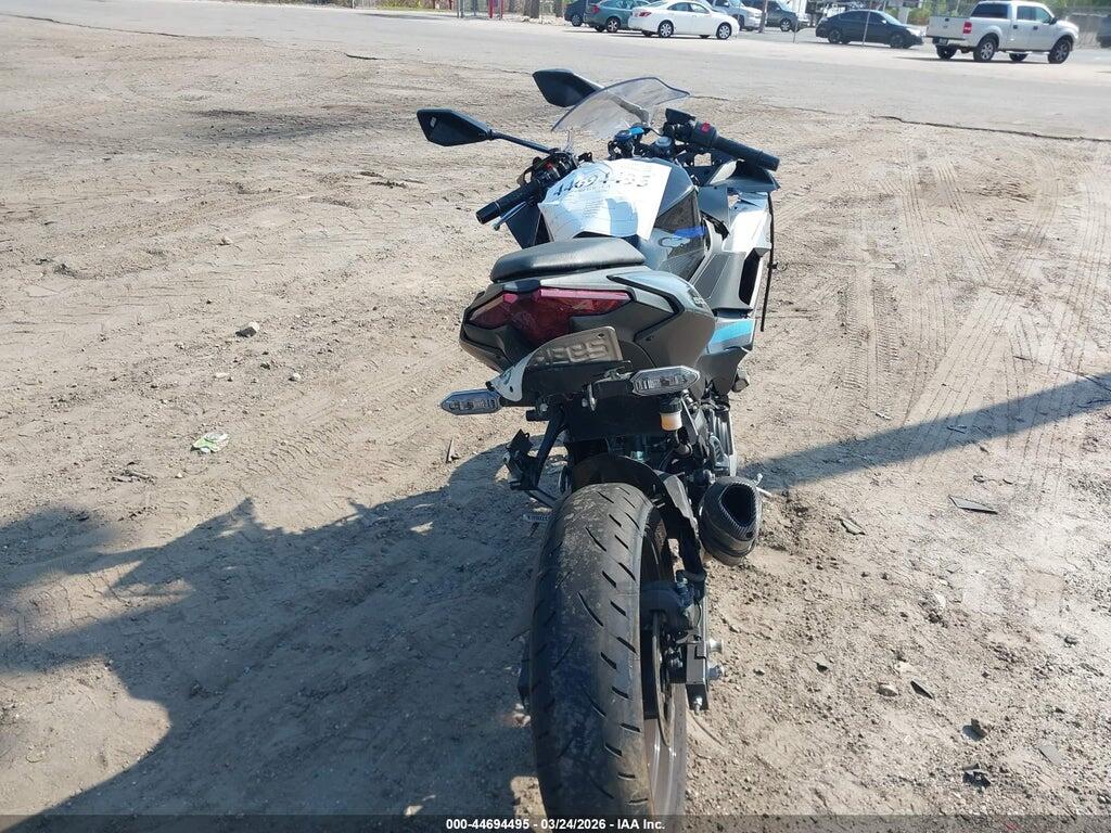 ML5EXGJ17SDA64921 2025 KAWASAKI EX500 photo no. 6