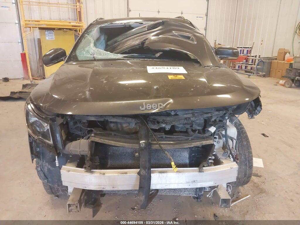 3C4NJDCB7JT238746 2018 JEEP COMPASS photo no. 11