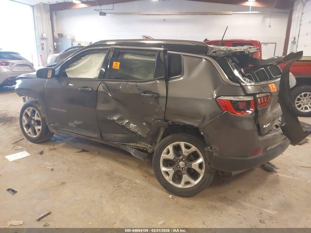 3C4NJDCB7JT238746 2018 JEEP COMPASS photo no. 3