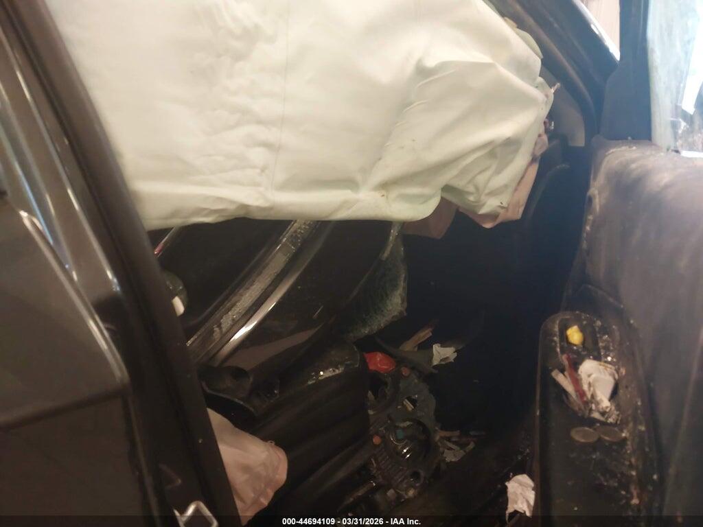3C4NJDCB7JT238746 2018 JEEP COMPASS photo no. 5