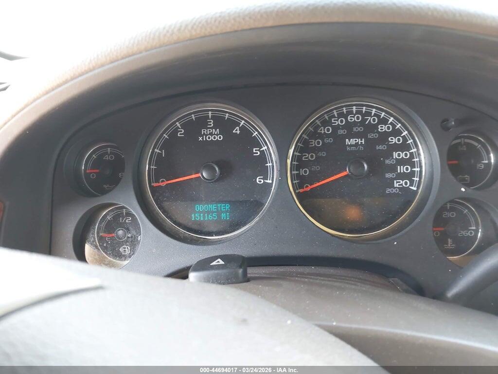 1GNSCAE03BR255147 2011 CHEVROLET TAHOE photo no. 7