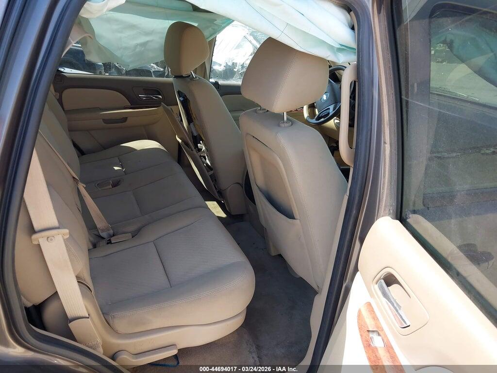 1GNSCAE03BR255147 2011 CHEVROLET TAHOE photo no. 8