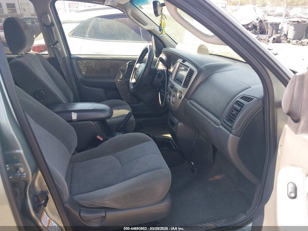 4F2CZ04144KM25138 2004 MAZDA TRIBUTE photo no. 5