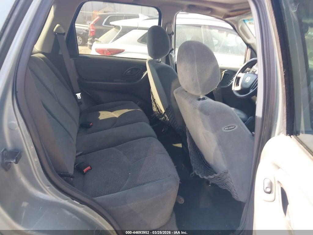 4F2CZ04144KM25138 2004 MAZDA TRIBUTE photo no. 8
