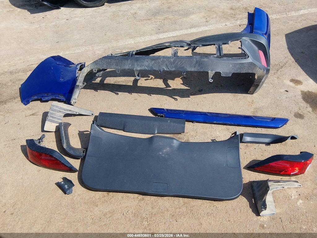 7MUCAAAG9SV131266 2025 TOYOTA COROLLA CROSS photo no. 12