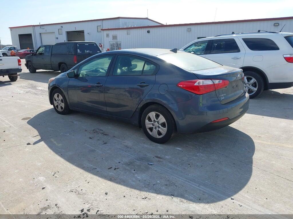 KNAFK4A64G5611349 2016 KIA FORTE photo no. 3