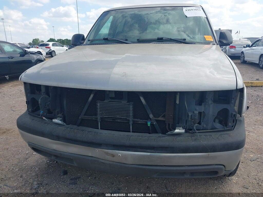 3GNGC26U25G251043 2005 CHEVROLET SUBURBAN 2500 photo no. 6