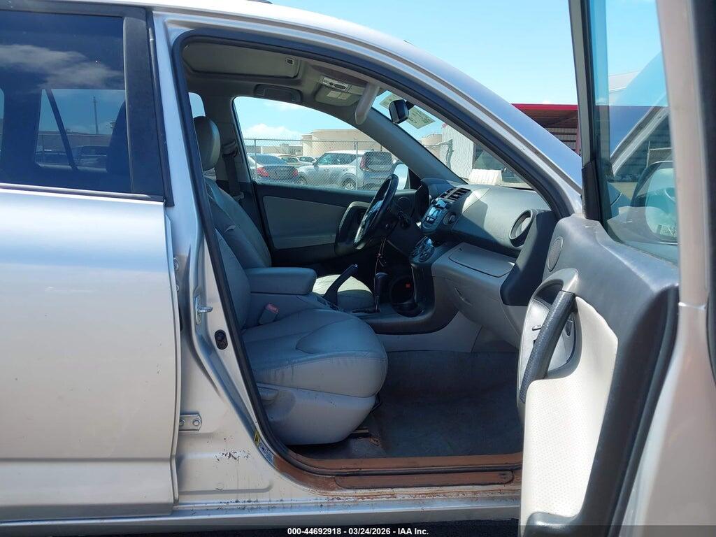 2T3YF4DV6BW057512 2011 TOYOTA RAV4 photo no. 5