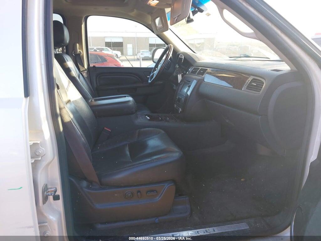 1GKS2EEF4BR395543 2011 GMC YUKON photo no. 5