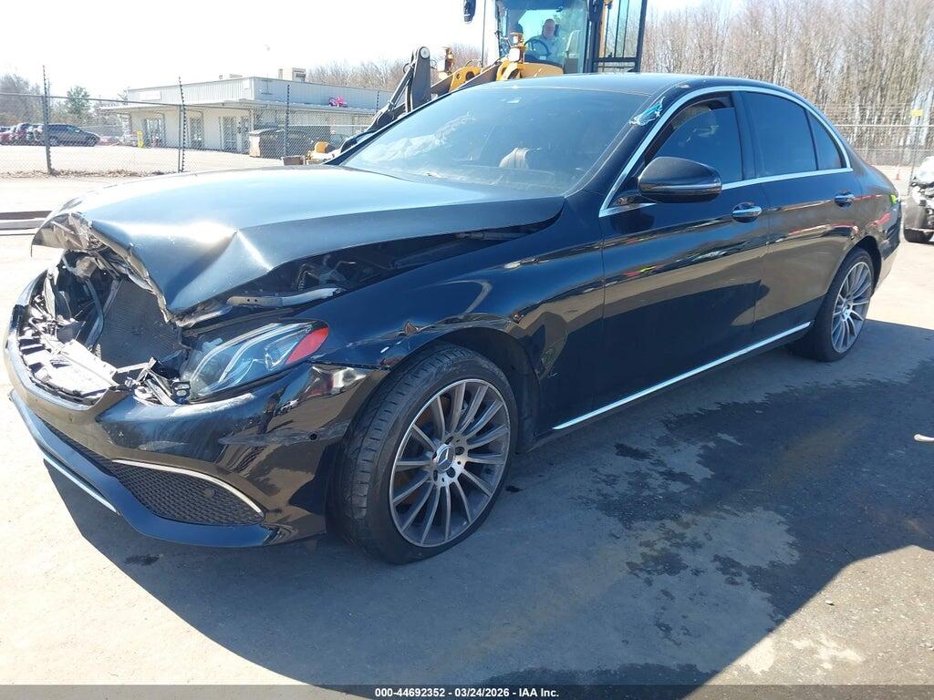 WDDZF4KB3JA435804 2018 MERCEDES-BENZ E 300 photo no. 2