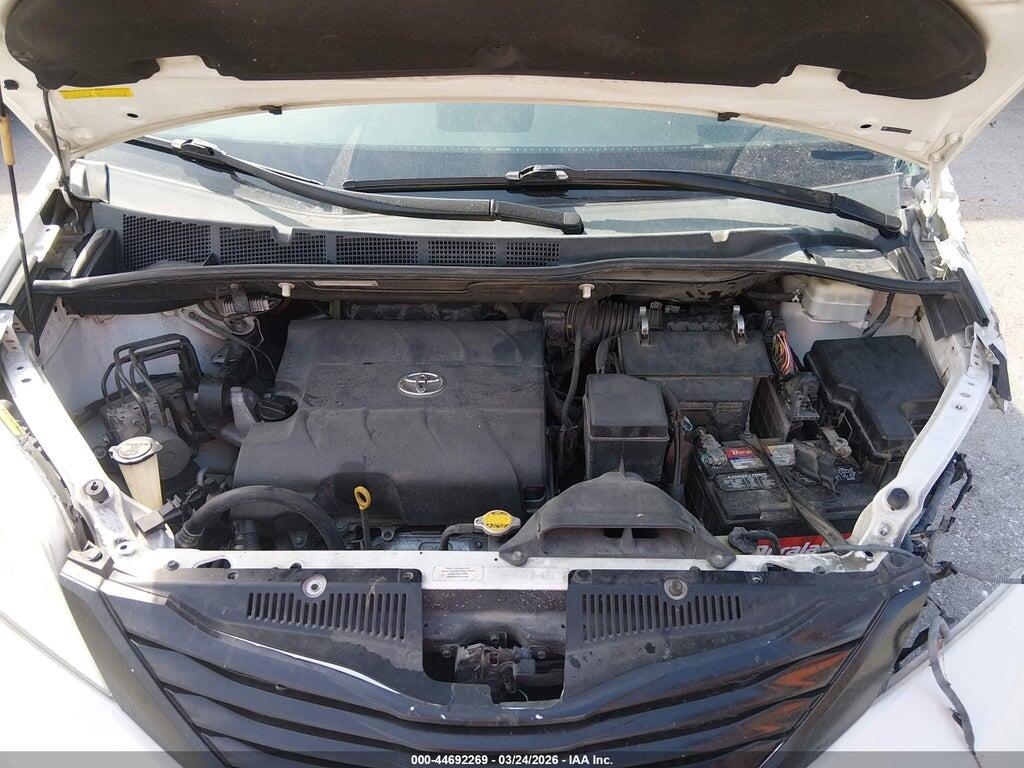 5TDYK3DC3BS097830 2011 TOYOTA SIENNA photo no. 10