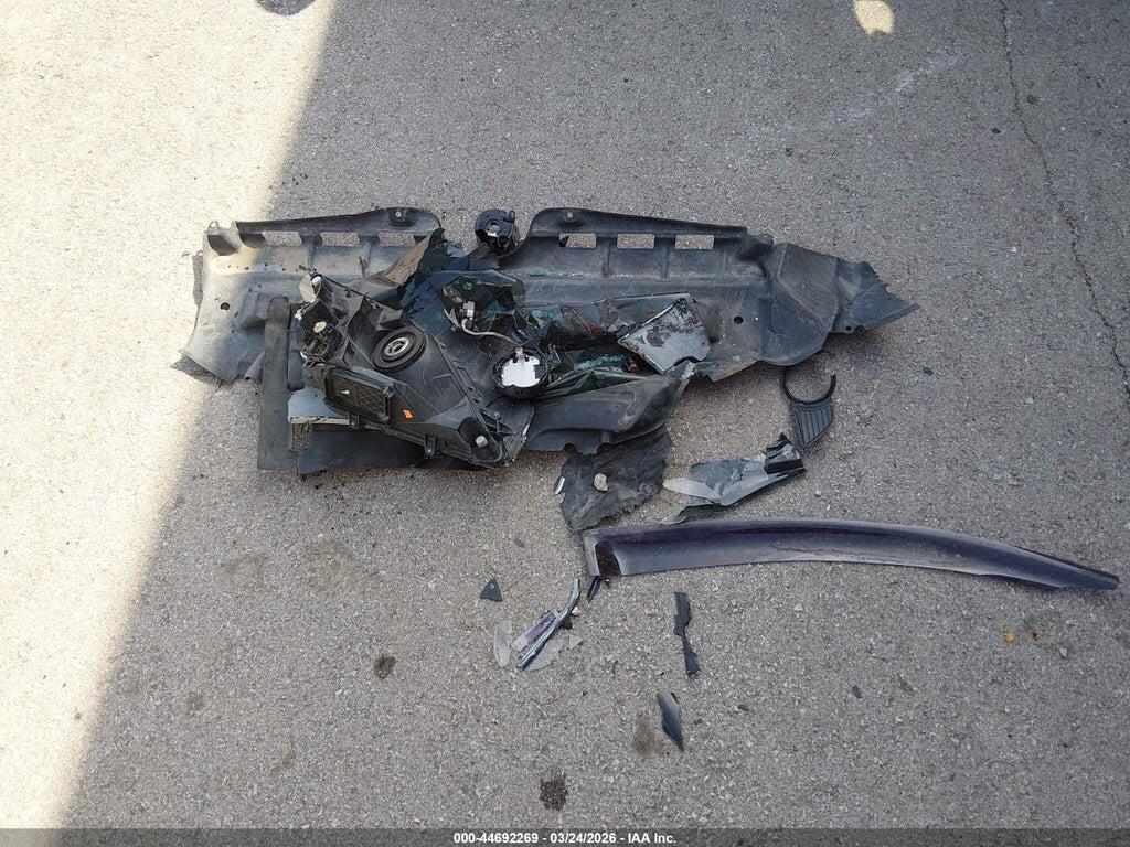 5TDYK3DC3BS097830 2011 TOYOTA SIENNA photo no. 12