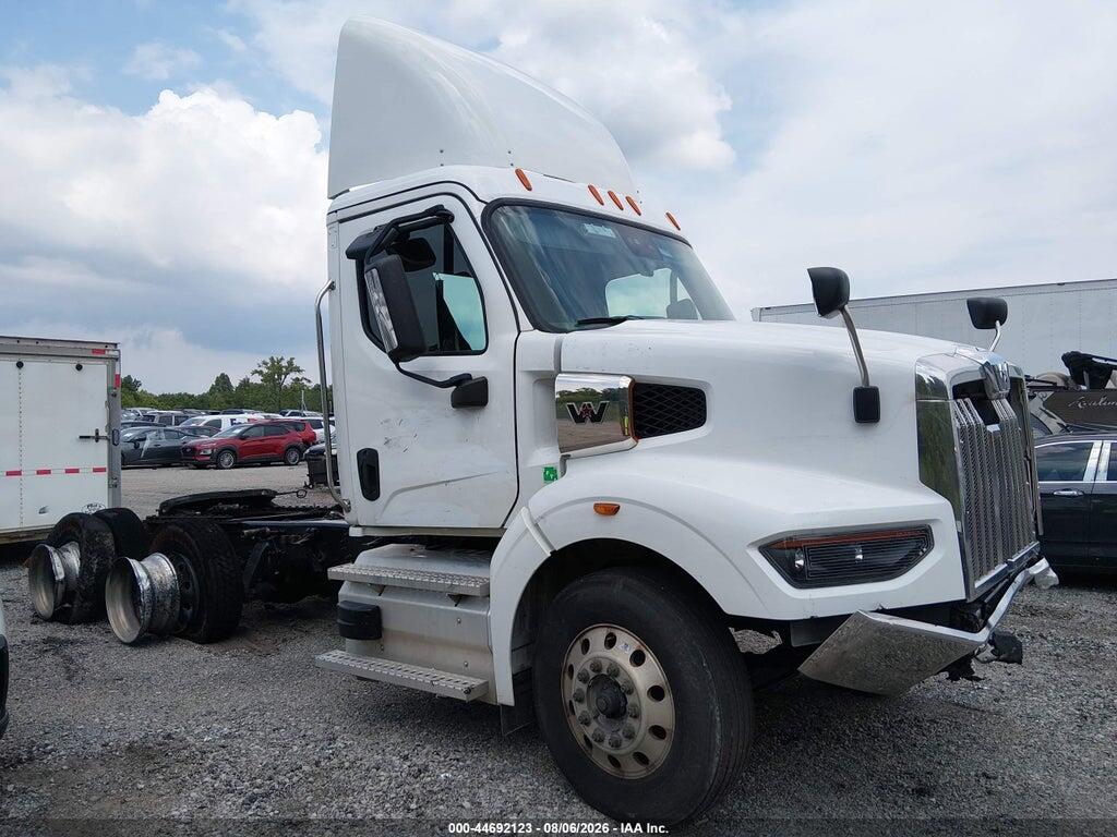 2023 WESTERN STAR 4800 SET BACK AXLE 5KJJBWDR3PPUG8430