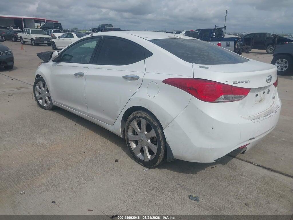5NPDH4AE0DH247281 2013 HYUNDAI ELANTRA photo no. 3