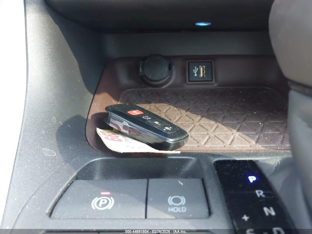 2T3Y1RFV1SW424888 2025 TOYOTA RAV4 photo no. 11