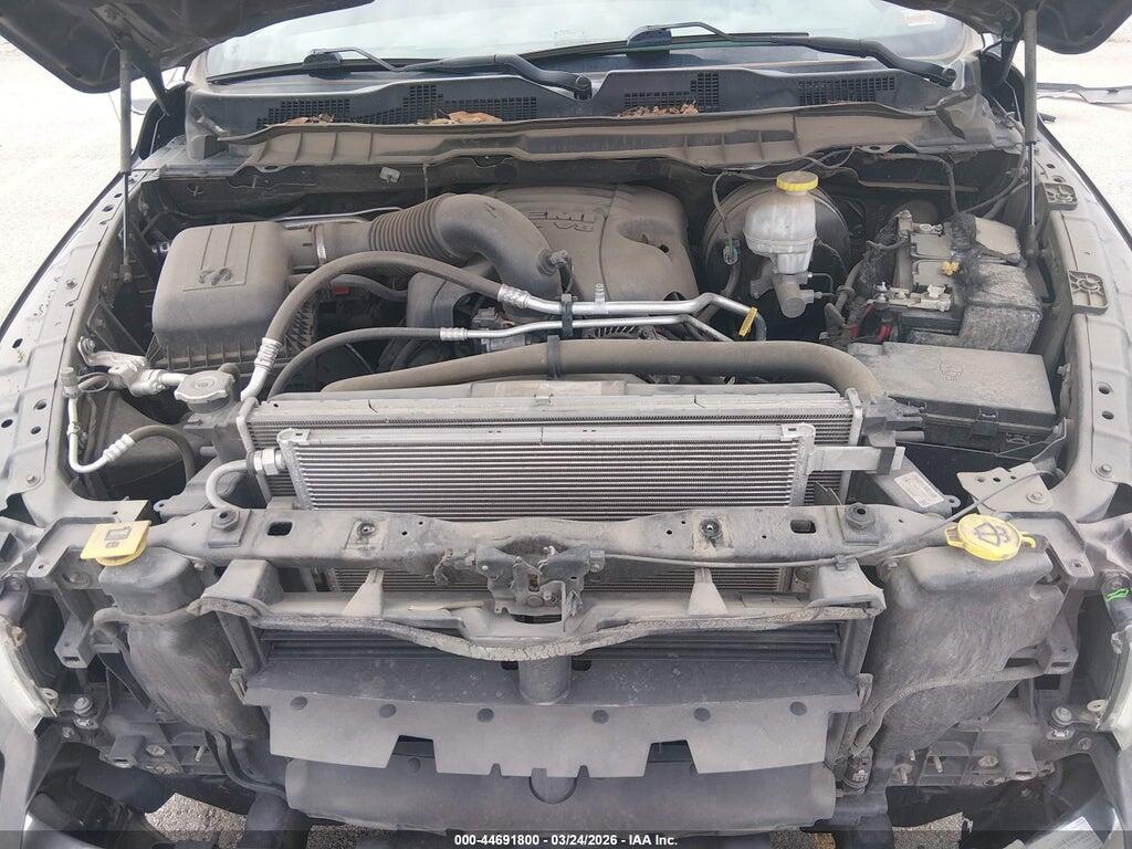 1C6RR7LT2KS599333 2019 RAM 1500 CLASSIC photo no. 10