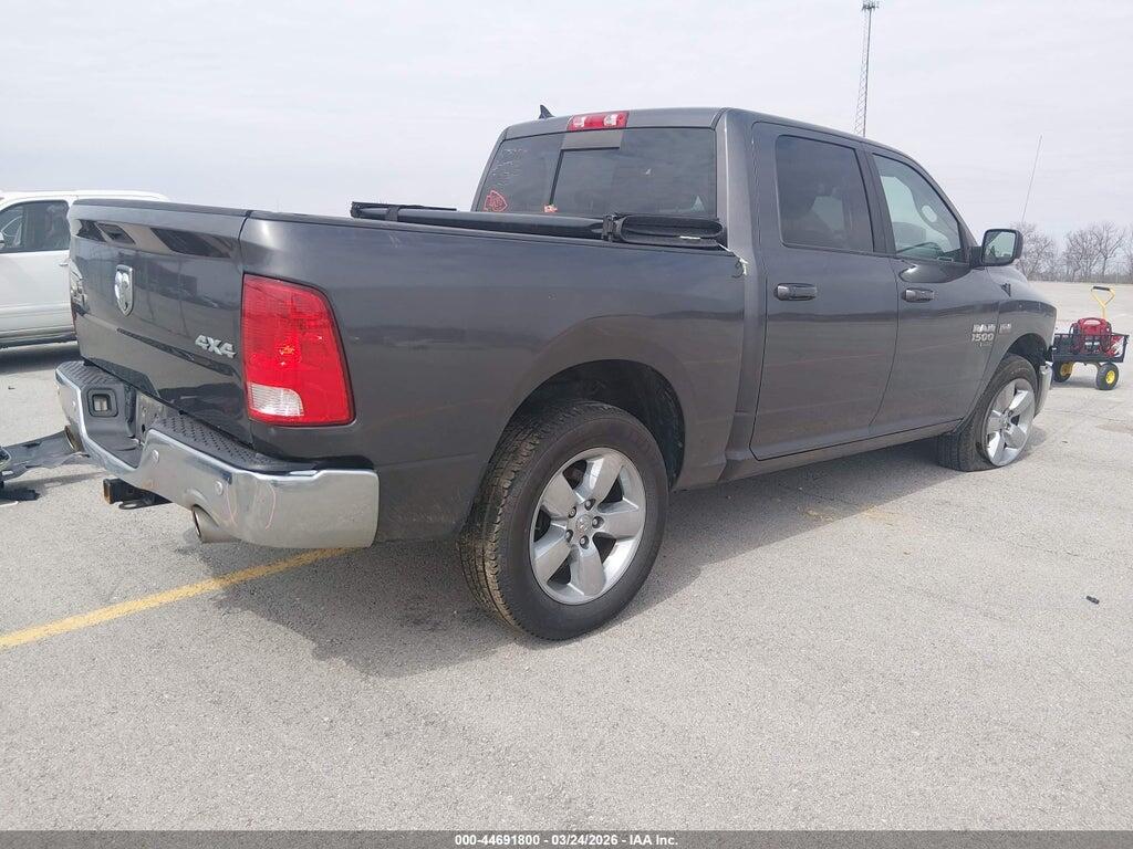 1C6RR7LT2KS599333 2019 RAM 1500 CLASSIC photo no. 4