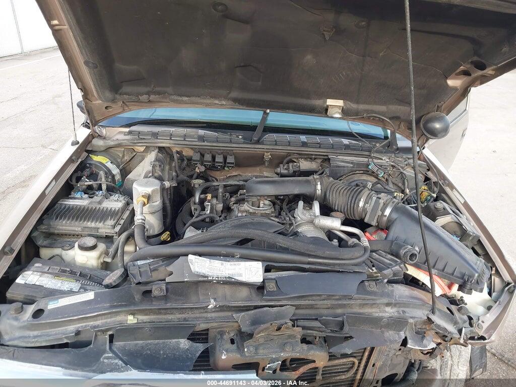 1GCDT19X6V8142604 1997 CHEVROLET T10 photo no. 10