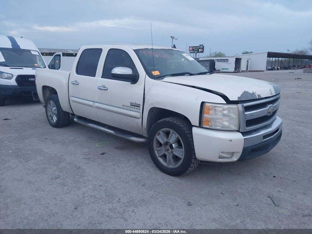 3GCPCSE08BG405418 2011 CHEVROLET SILVERADO 1500 photo no. 1