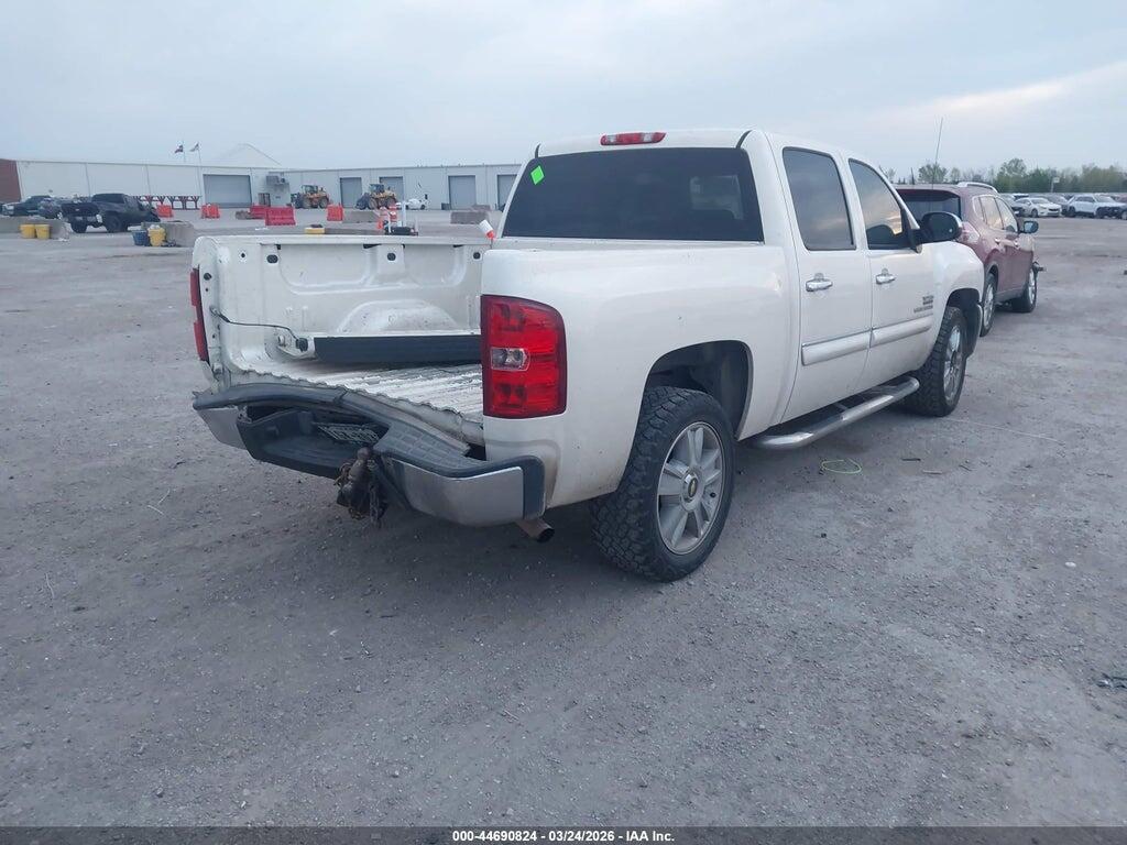 3GCPCSE08BG405418 2011 CHEVROLET SILVERADO 1500 photo no. 4
