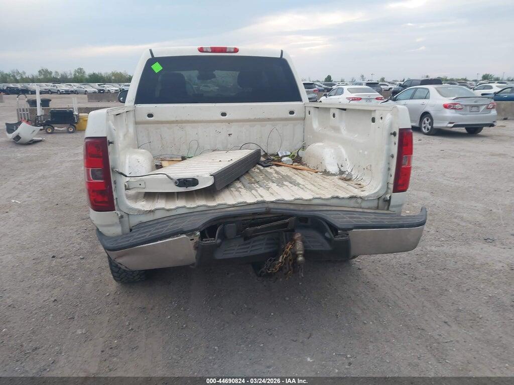 3GCPCSE08BG405418 2011 CHEVROLET SILVERADO 1500 photo no. 6