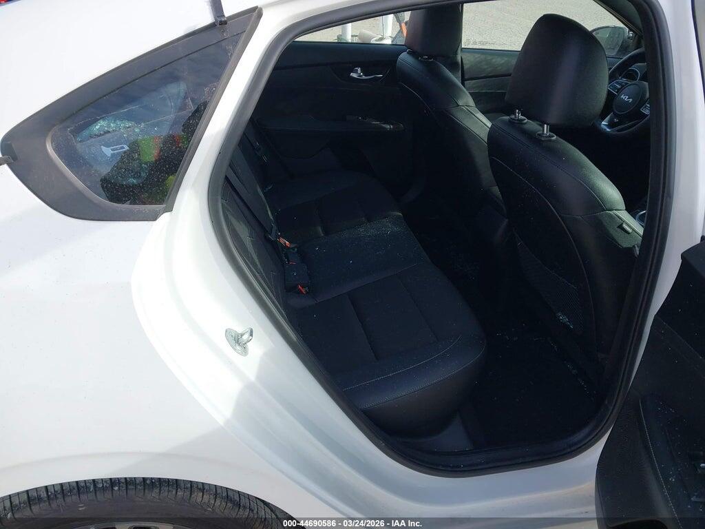 3KPF54AD4PE616774 2023 KIA FORTE photo no. 8
