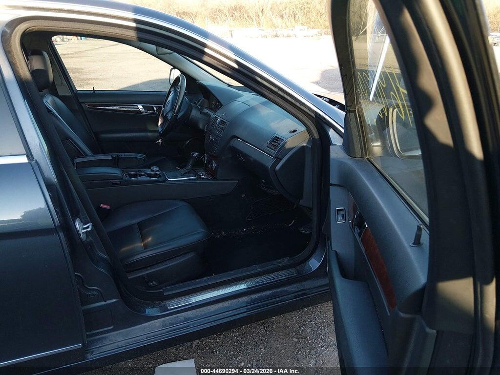 WDDGF81X78F110310 2008 MERCEDES-BENZ C 300 photo no. 5