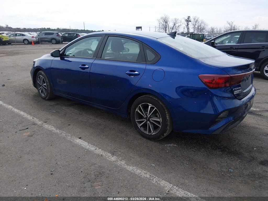 3KPF24AD4PE553328 2023 KIA FORTE photo no. 3