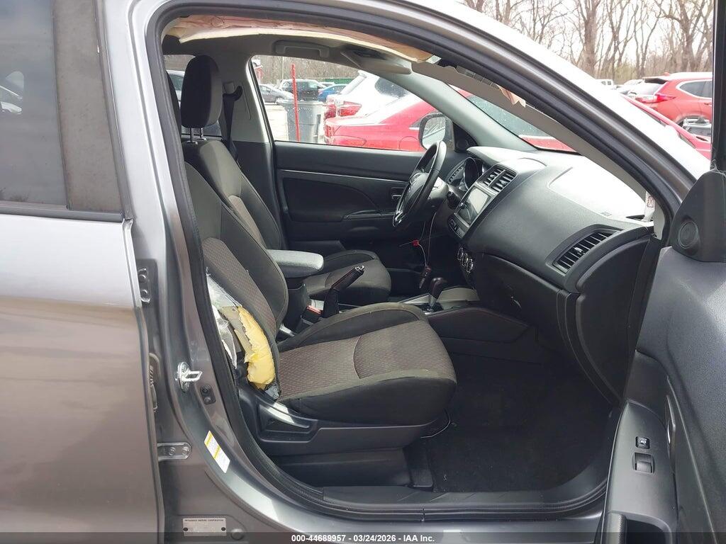 JA4AP3AU4KU009275 2019 MITSUBISHI OUTLANDER SPORT photo no. 5