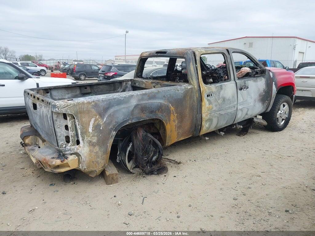1GT120C8XCF229478 2012 GMC SIERRA 2500HD photo no. 4