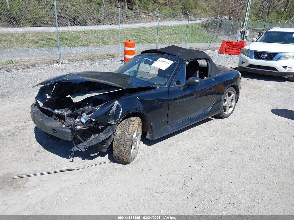 JM1NB353330303928 2003 MAZDA MX-5 MIATA photo no. 2