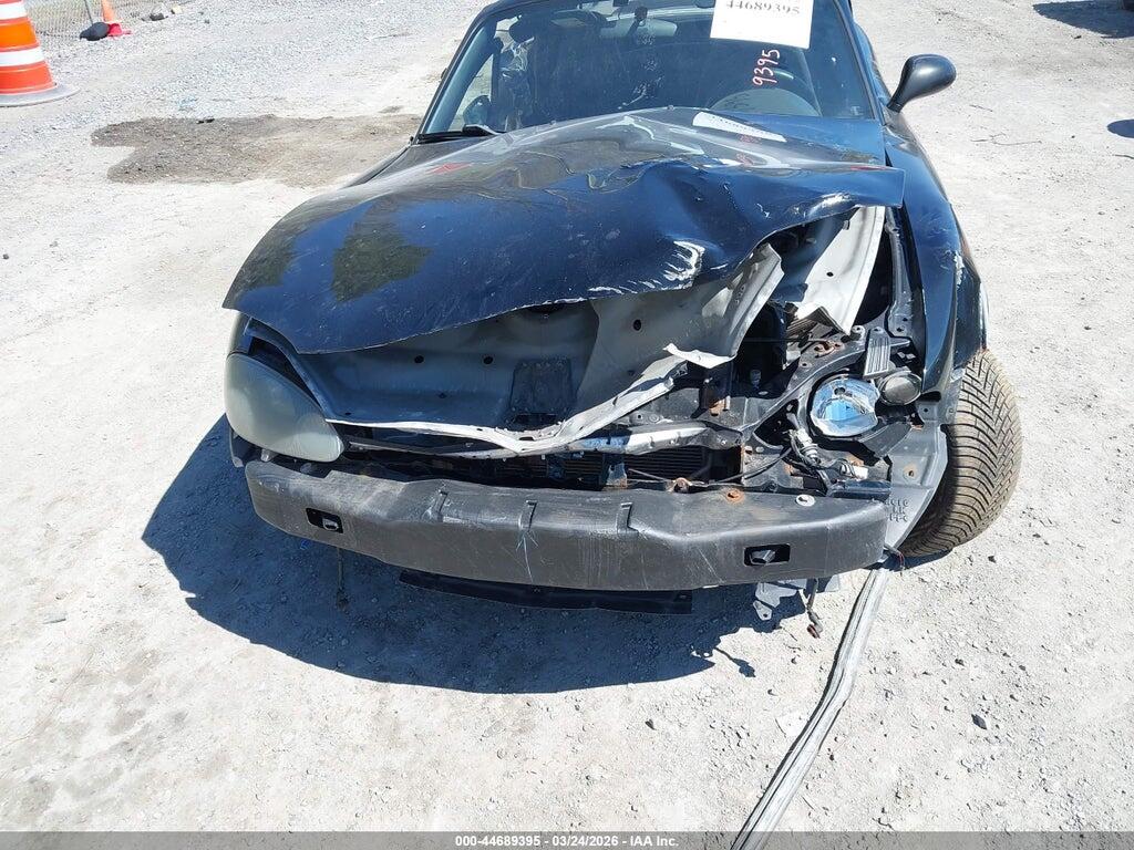 JM1NB353330303928 2003 MAZDA MX-5 MIATA photo no. 6