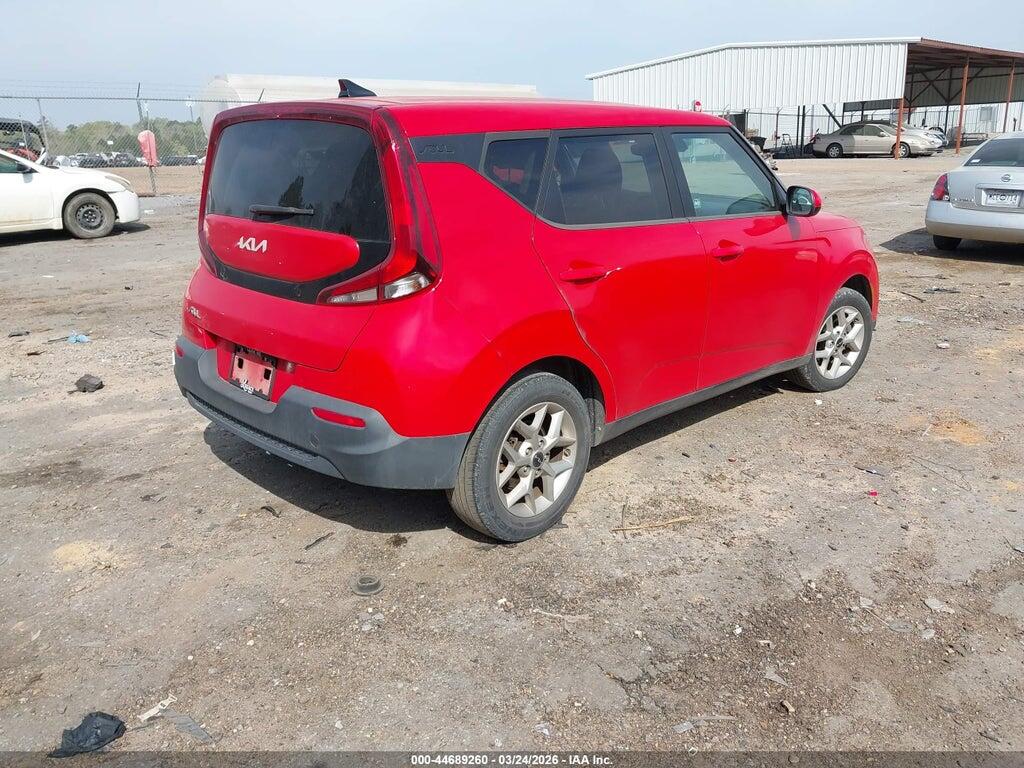 KNDJ23AU2N7159604 2022 KIA SOUL photo no. 4