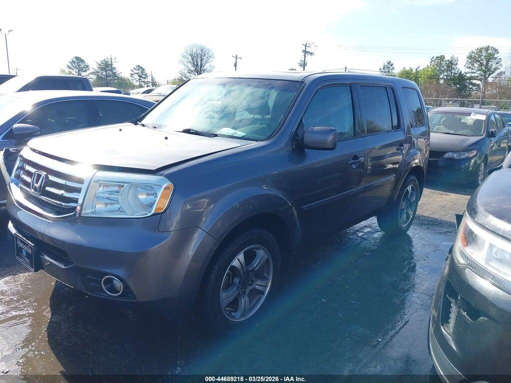 5FNYF3H30FB035021 2015 HONDA PILOT photo no. 2