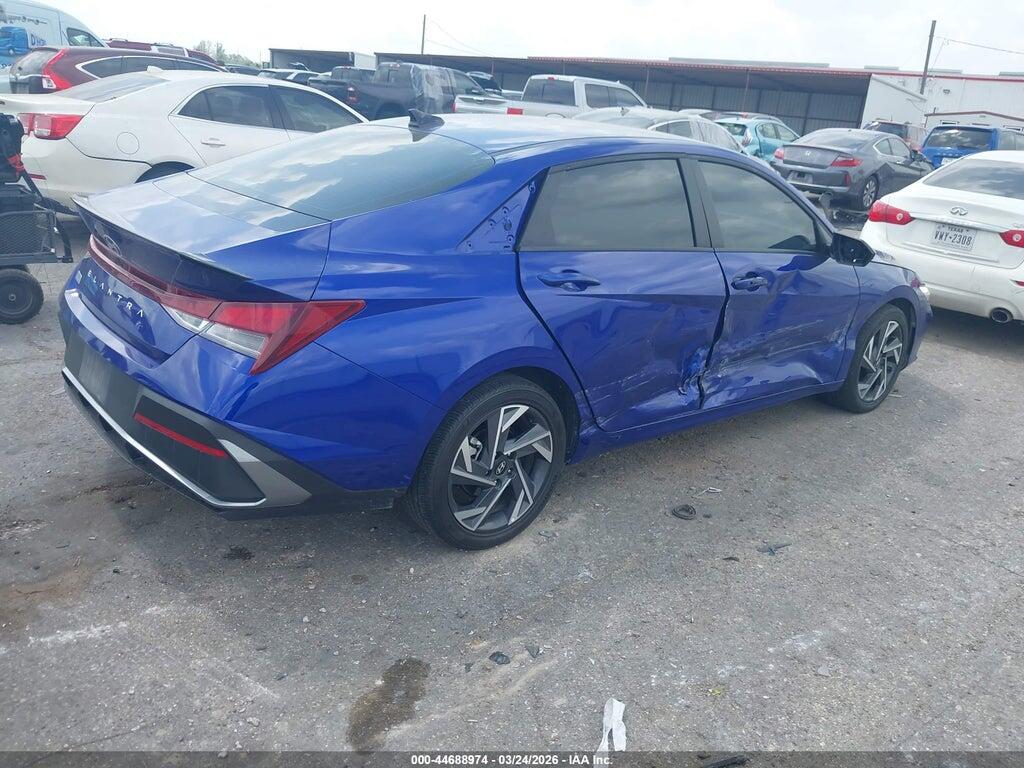 KMHLM4DG2SU978698 2025 HYUNDAI ELANTRA photo no. 4