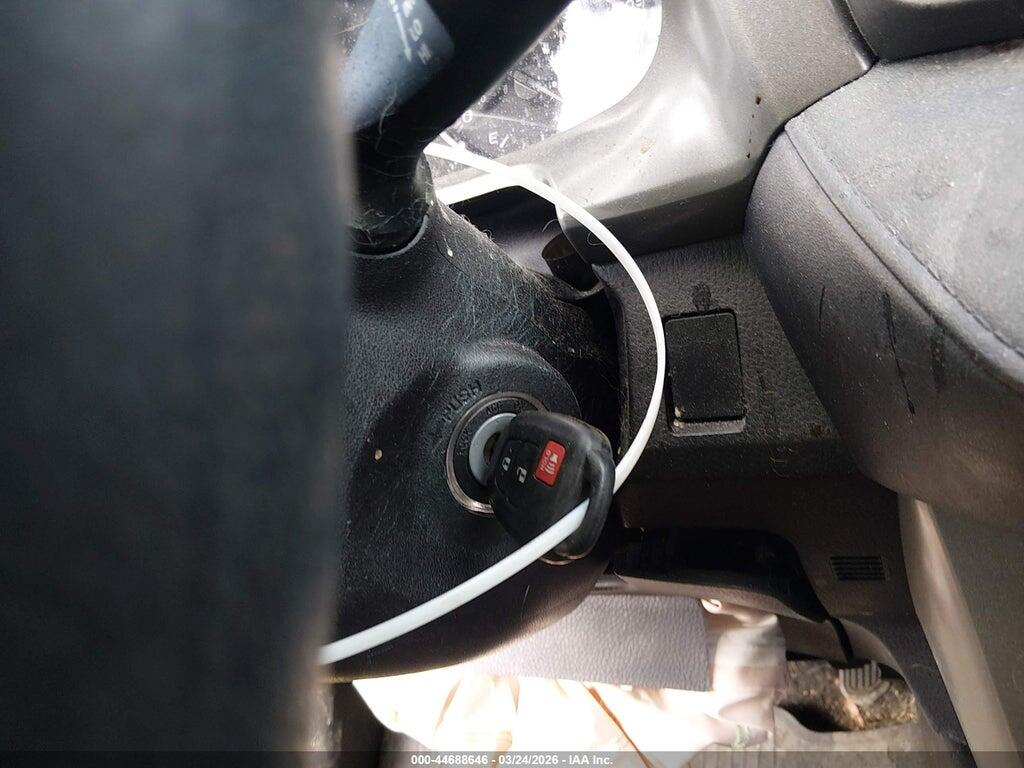 2T3BFREV0JW812153 2018 TOYOTA RAV4 photo no. 11