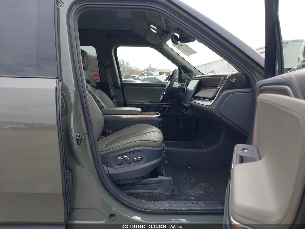 7FCTGAAL5NN004914 2022 RIVIAN R1T photo no. 5