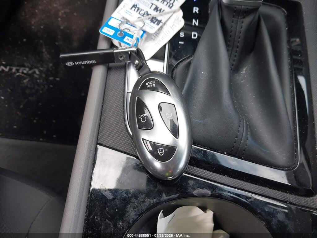 KMHLS4DG5RU721342 2024 HYUNDAI ELANTRA photo no. 11