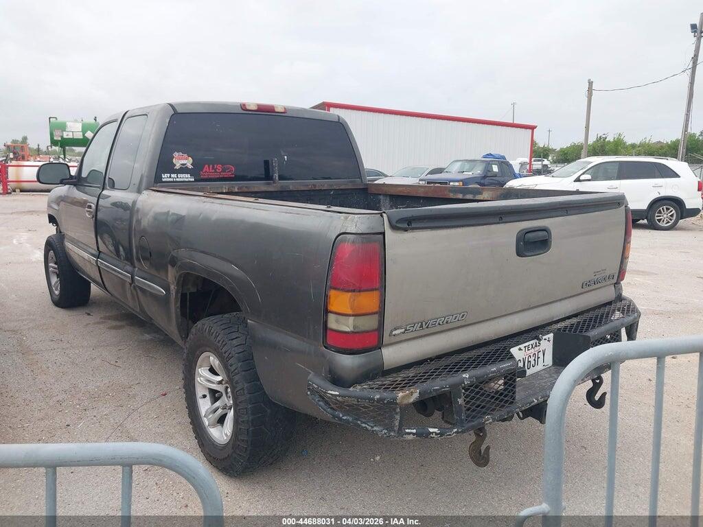 1GTEC19T7YZ154700 2000 GMC SIERRA 1500 photo no. 3