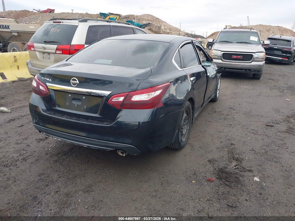 1N4AL3AP1HC138459 2017 NISSAN ALTIMA photo no. 4